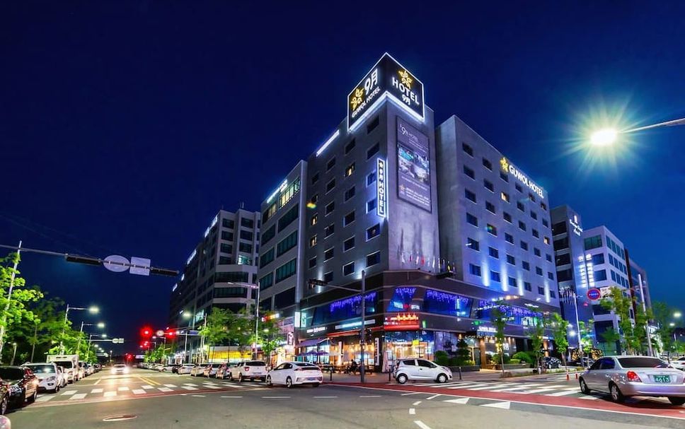Building Photo