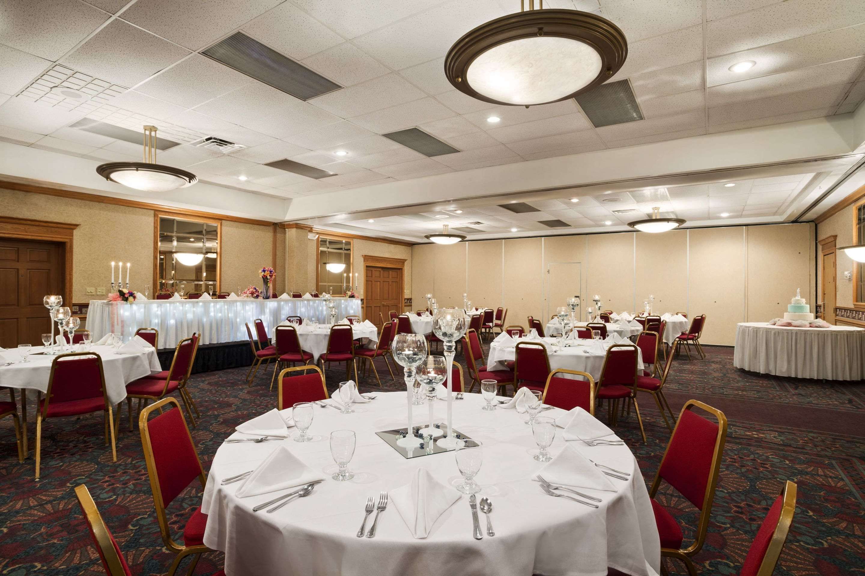 Banquet hall