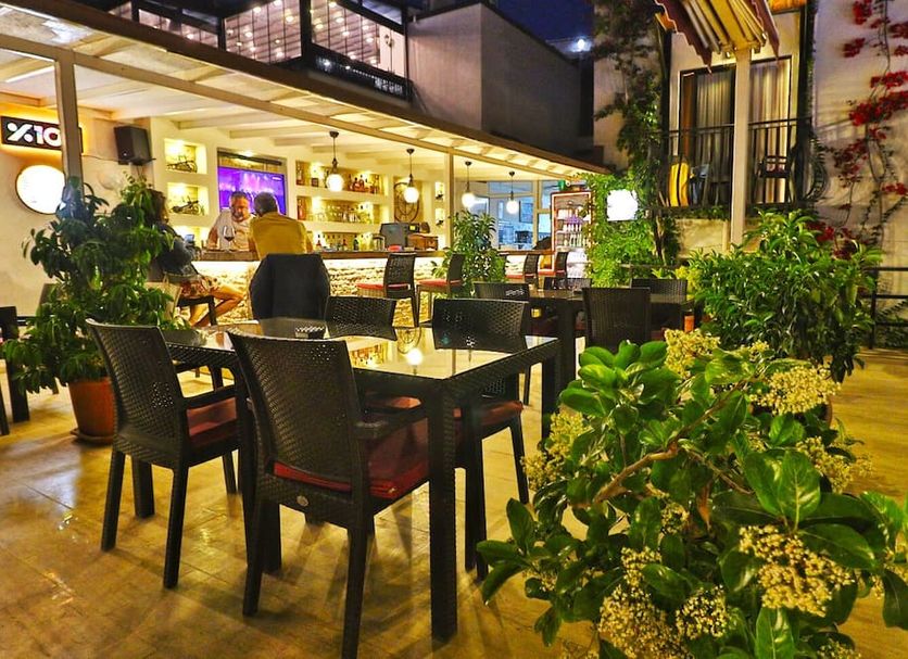 Restaurant Photo
