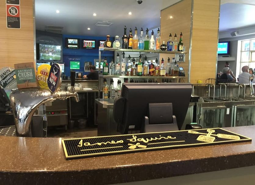 Bar Photo