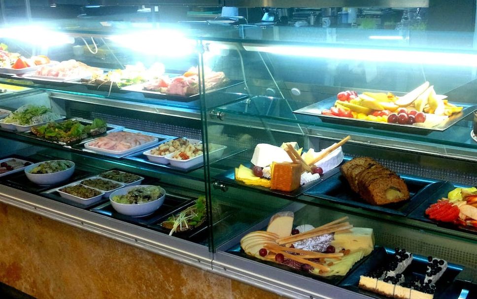 Buffet Photo