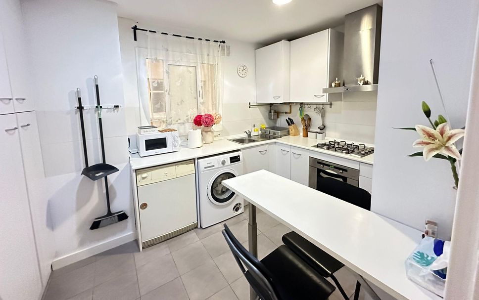 Kitchen Photo