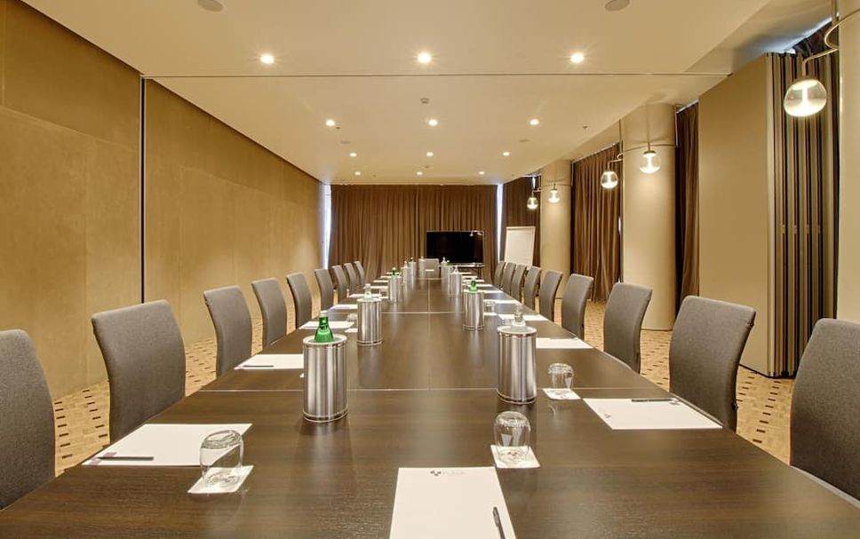Conference room Photo