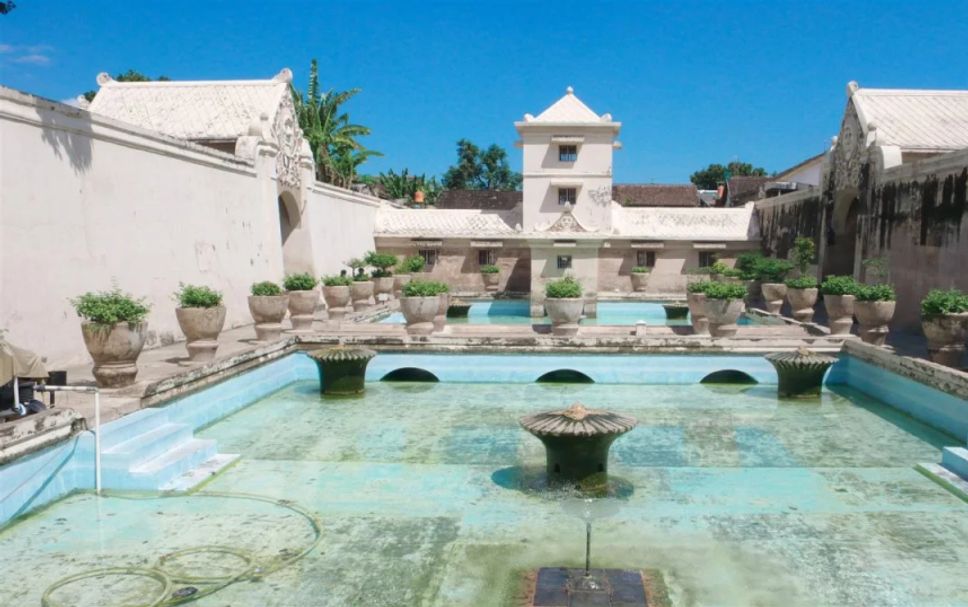 Pool Photo