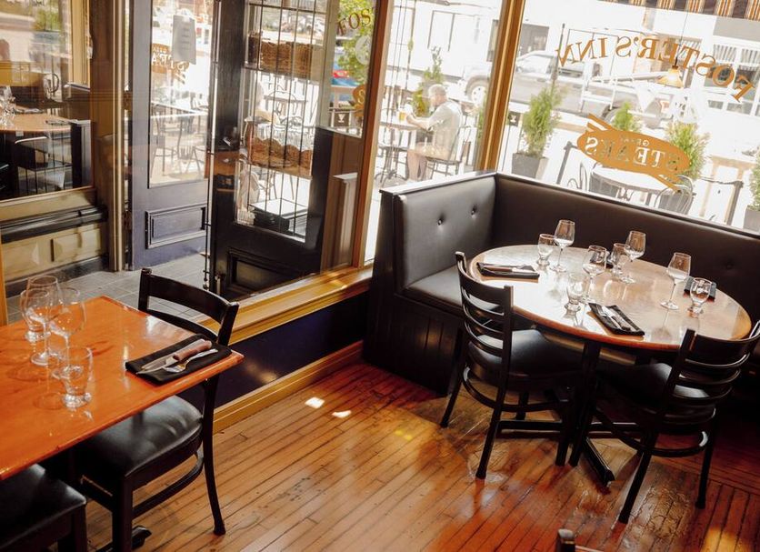 Restaurant Photo