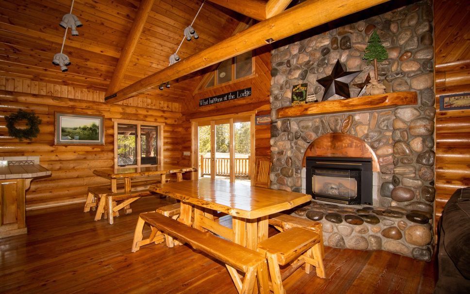 Dining room Photo