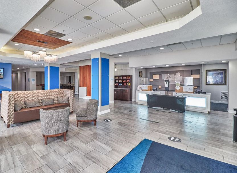 Lobby Photo