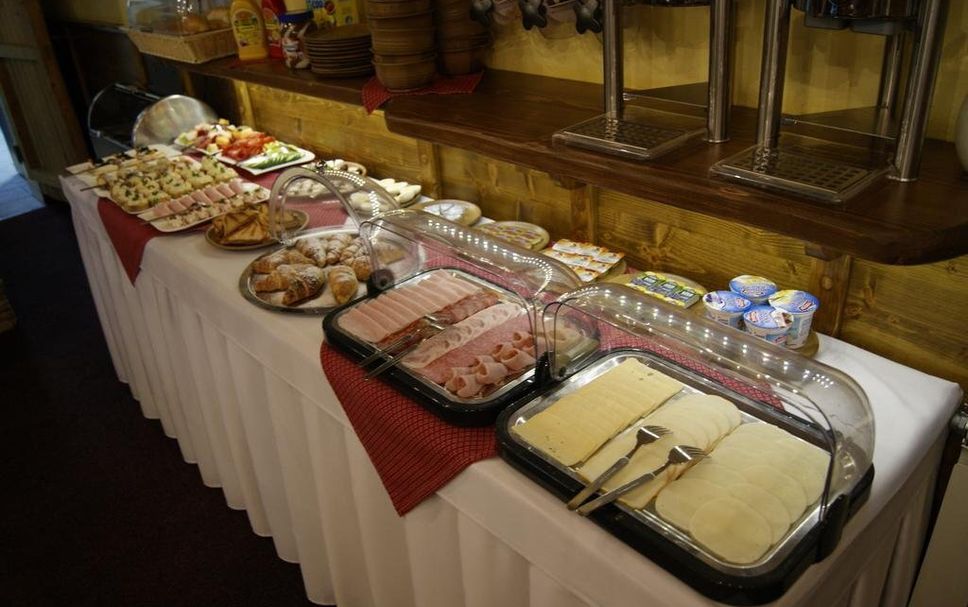 Buffet Photo