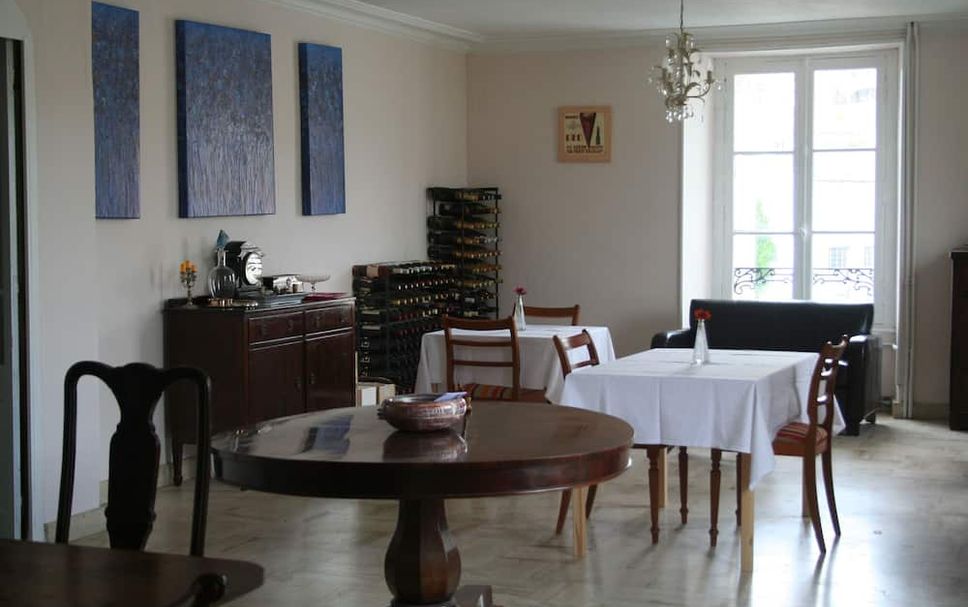 Dining room Photo