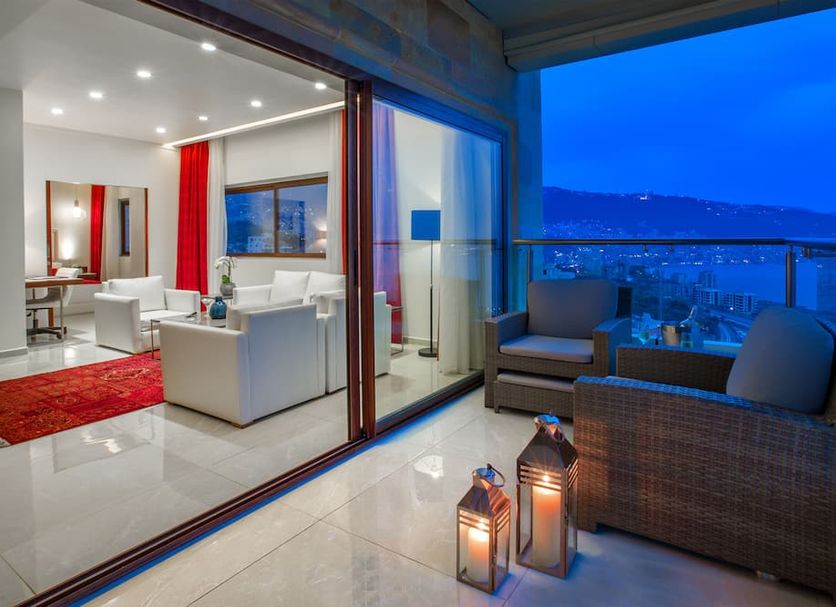 Balcony Photo