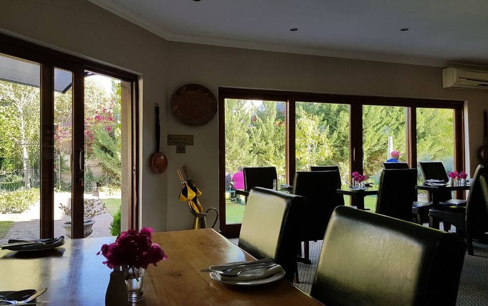 Dining room Photo