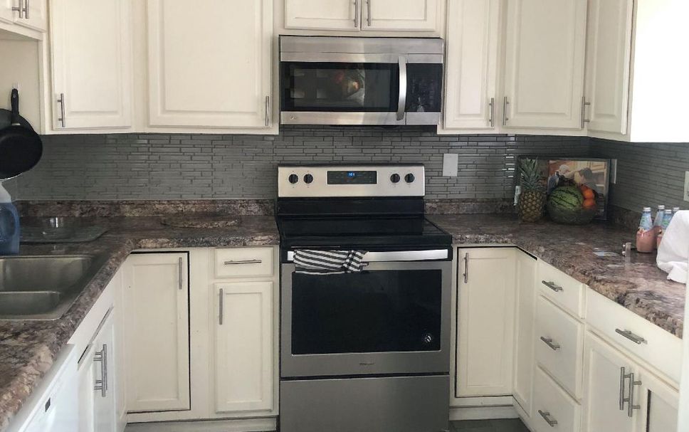 Kitchen Photo