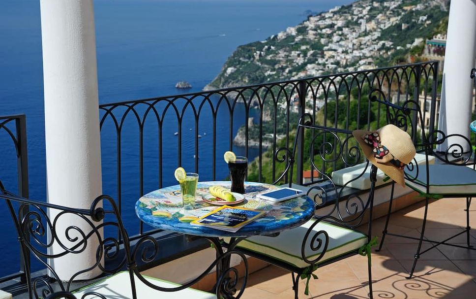 Balcony Photo