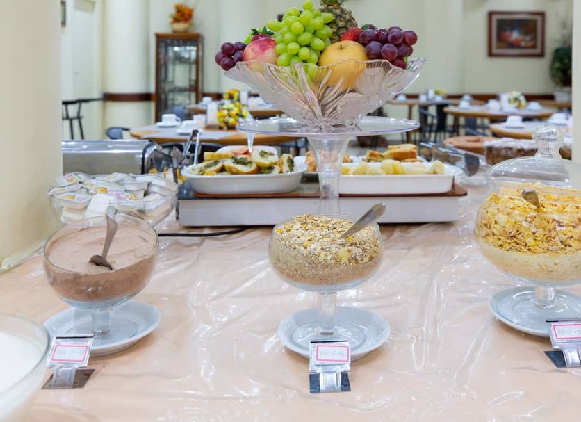 Buffet Photo