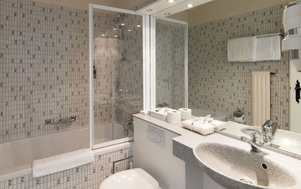 Bathroom Photo