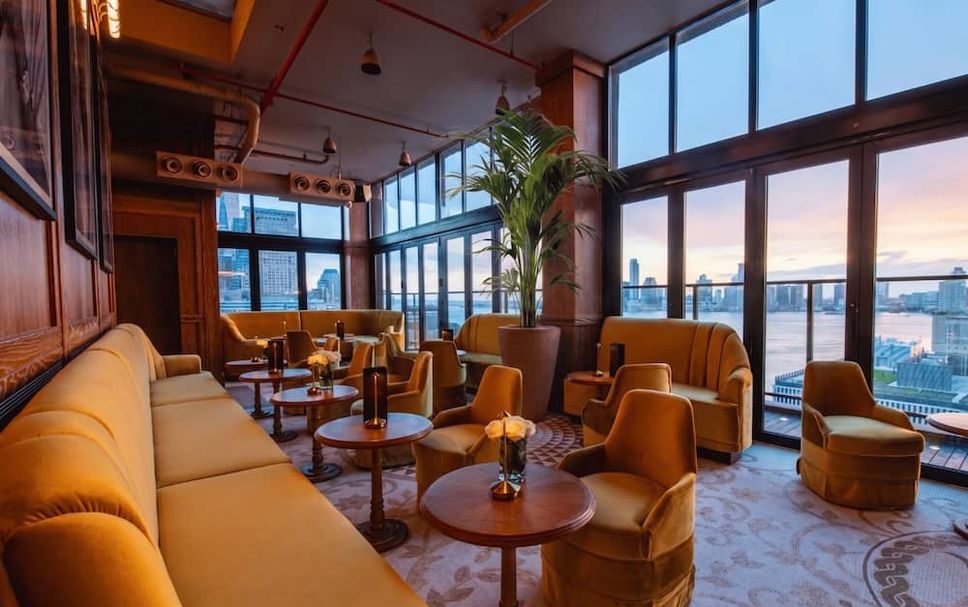 Lounge Photo
