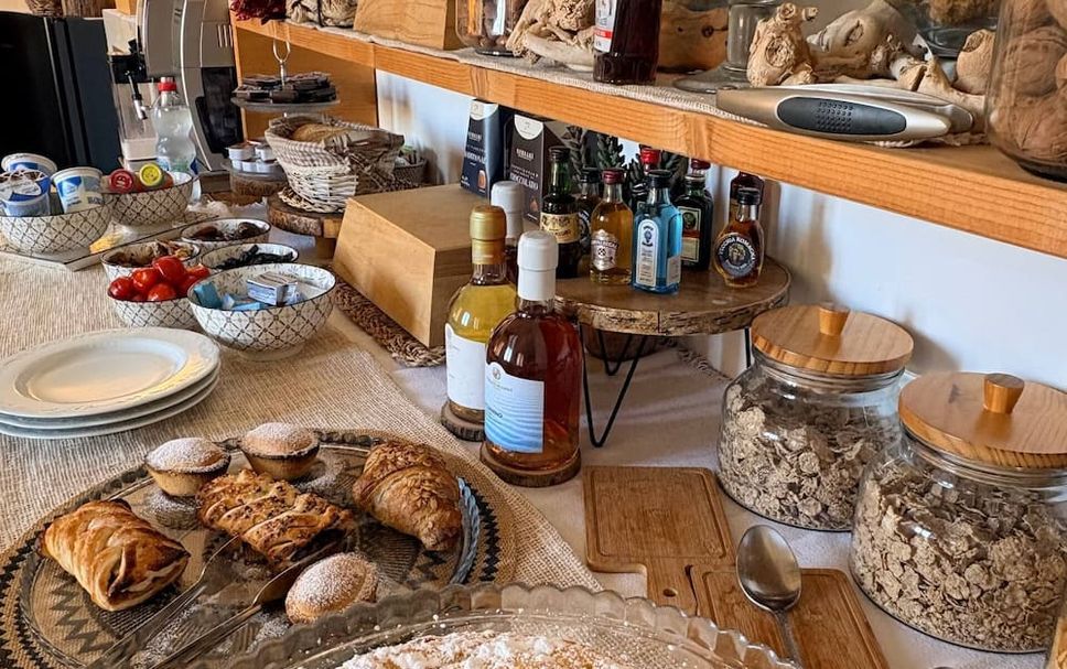 Buffet Photo