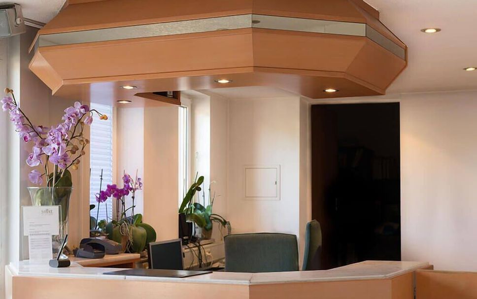 Front desk Photo