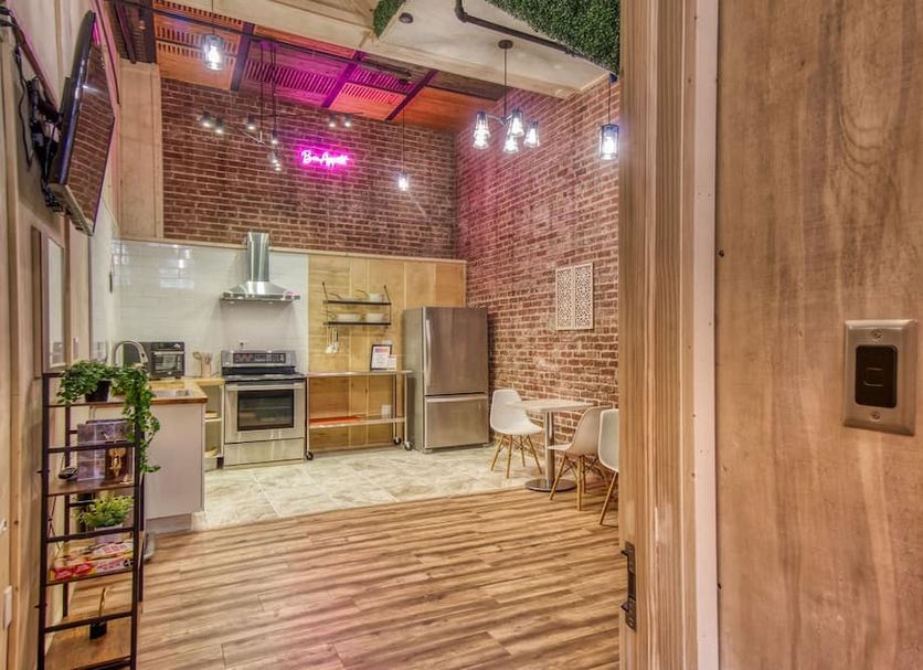 Kitchen Photo