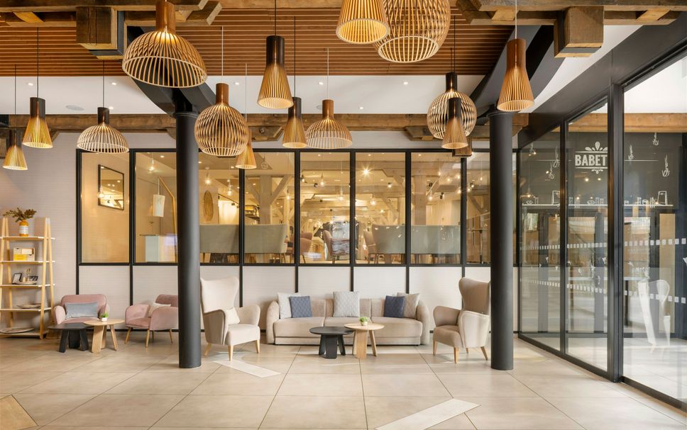 Lobby Photo