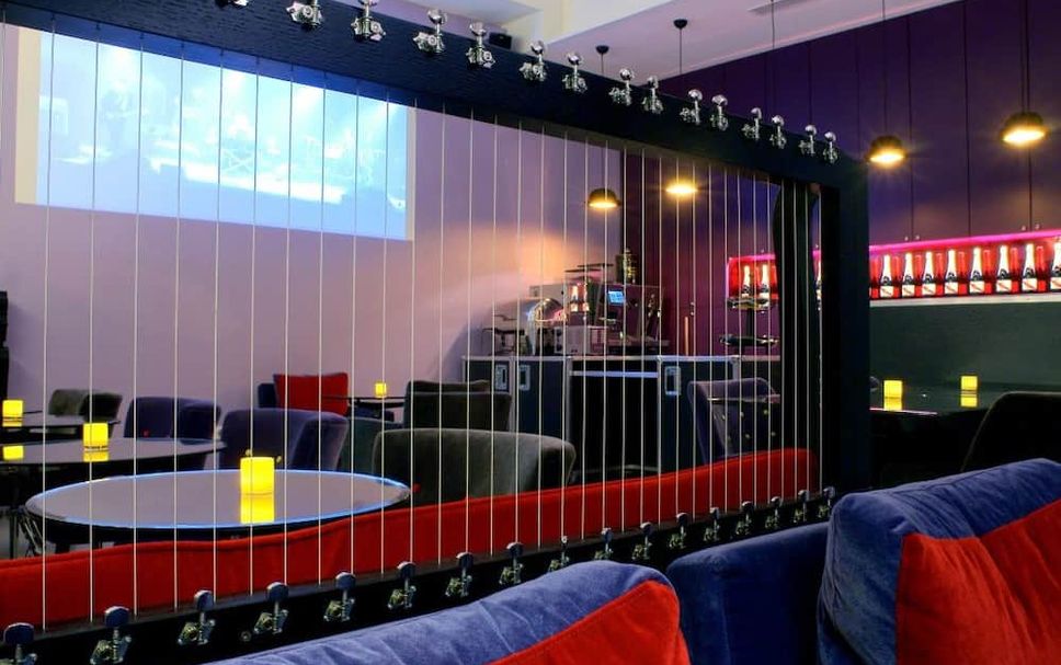 Lounge Photo