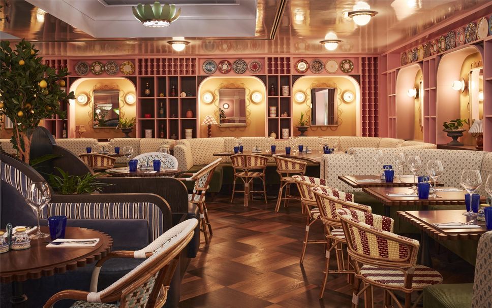 Restaurant Photo