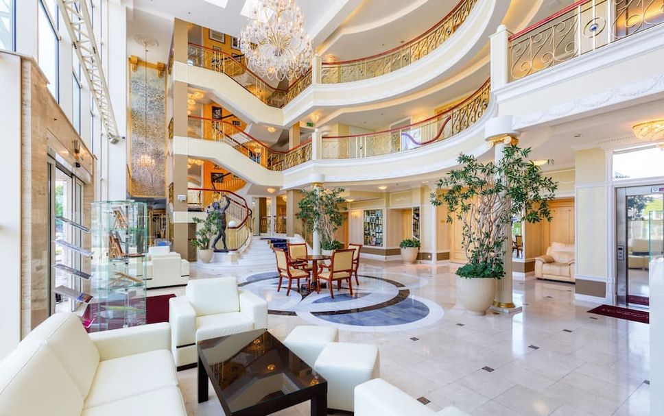 Lobby Photo