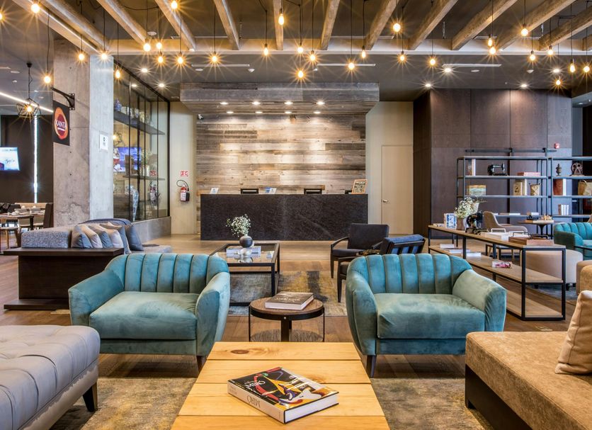Lounge Photo