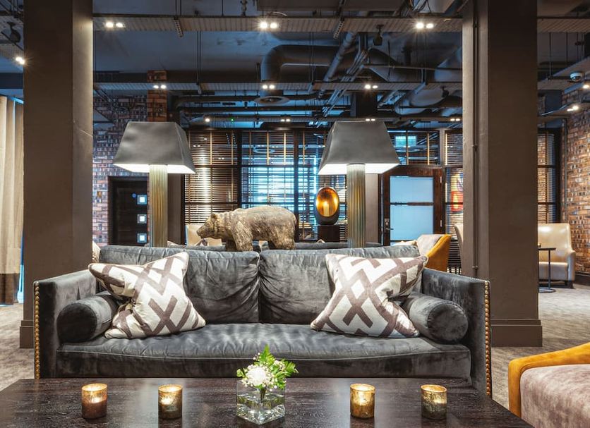 Lounge Photo