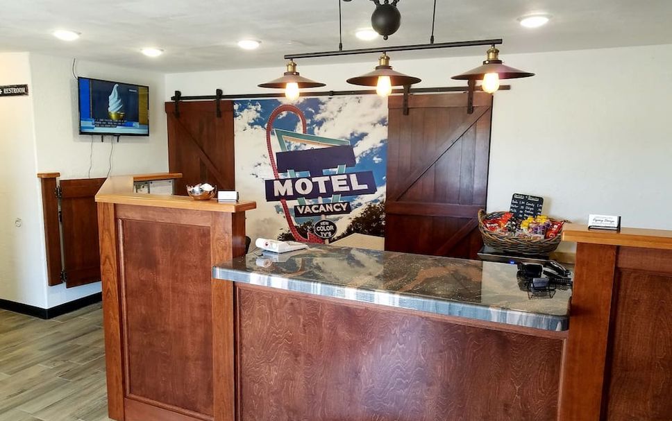 Front desk Photo