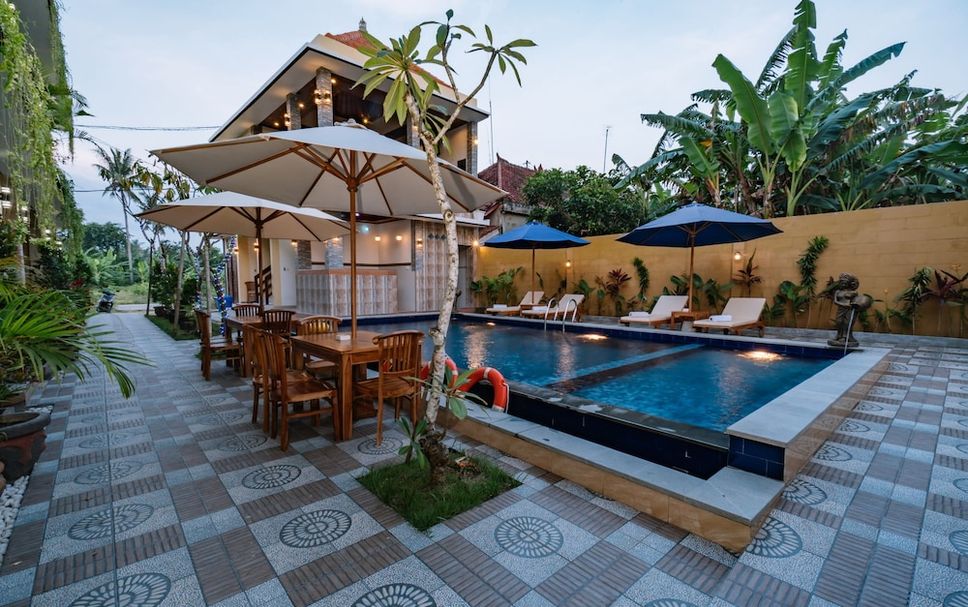 Pool Photo