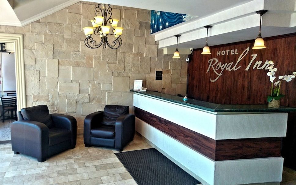 Front desk Photo
