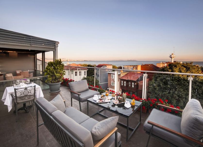 Balcony Photo