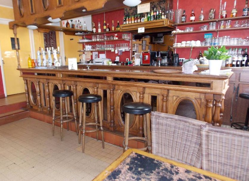 Bar Photo