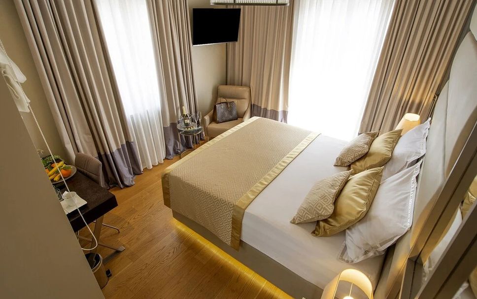 Bedroom Photo