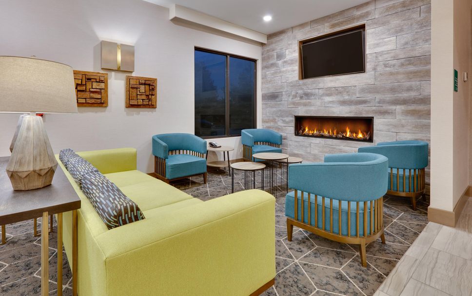 Lounge Photo