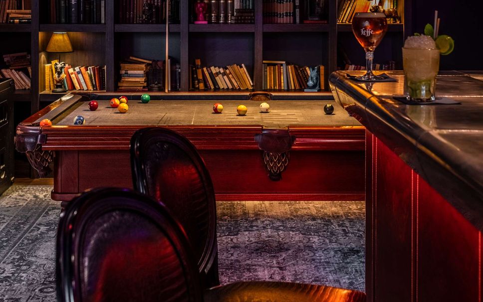 Bar Photo