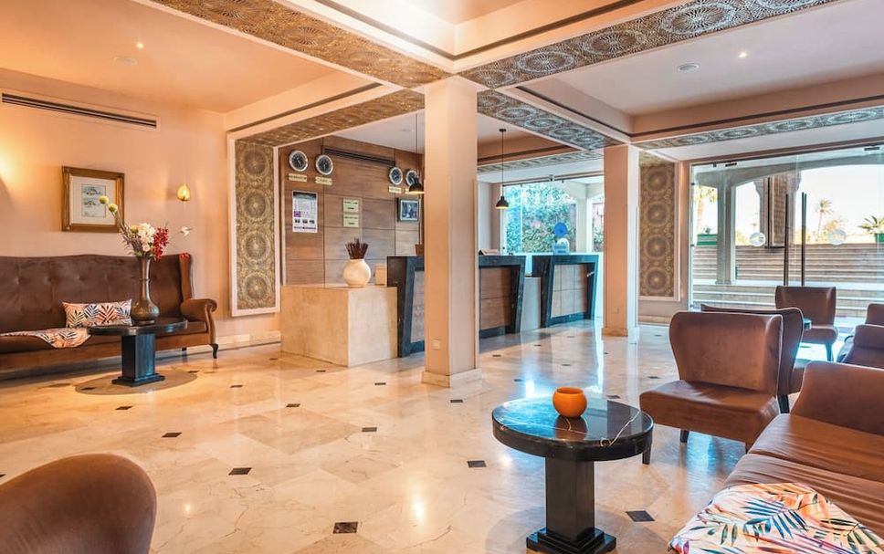 Lobby Photo