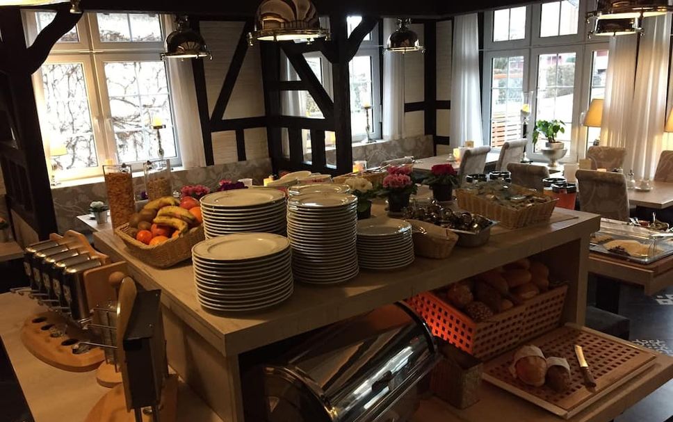 Buffet Photo
