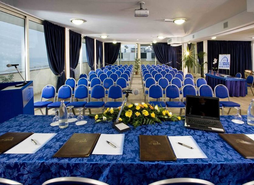 Conference room Photo