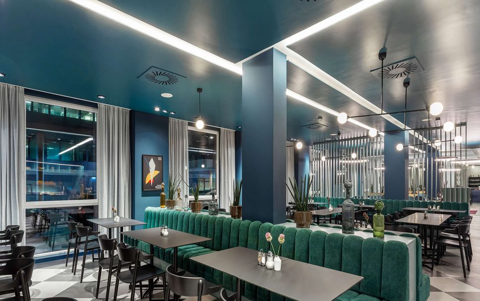 Restaurant Photo