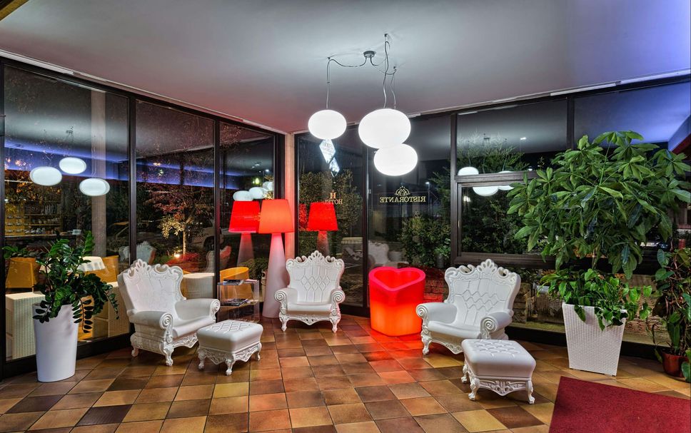 Lobby Photo