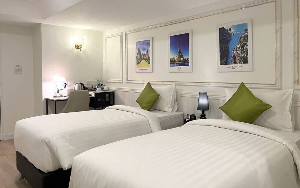 Bedroom Photo