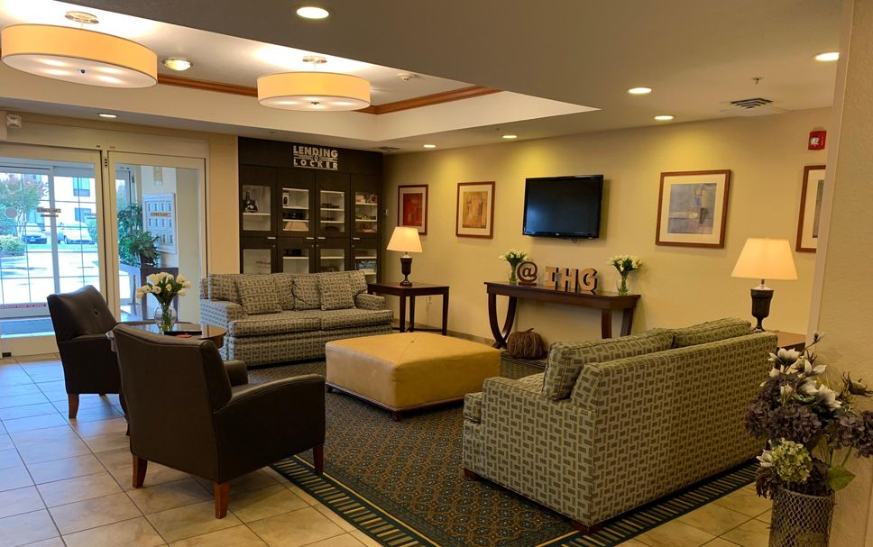 Lounge Photo