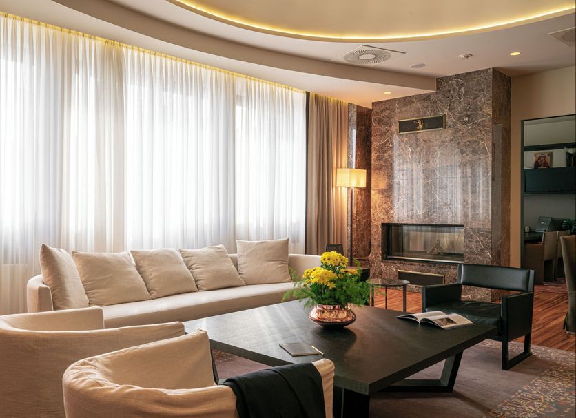 Lounge Photo
