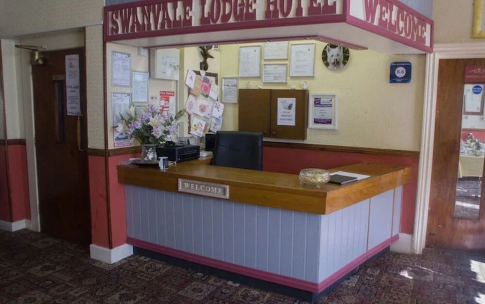 Front desk Photo