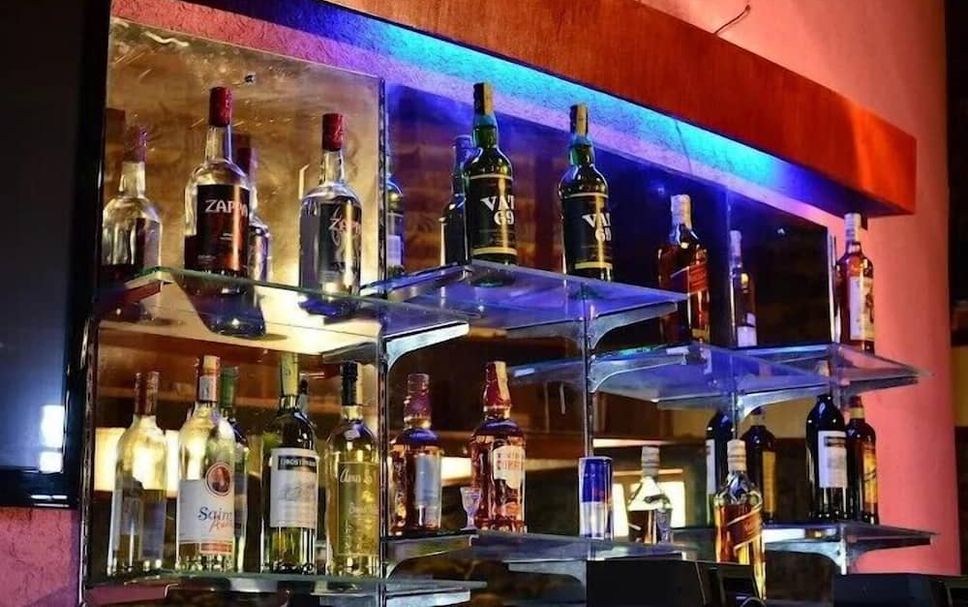 Bar Photo