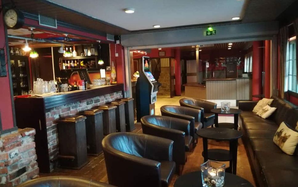 Bar Photo