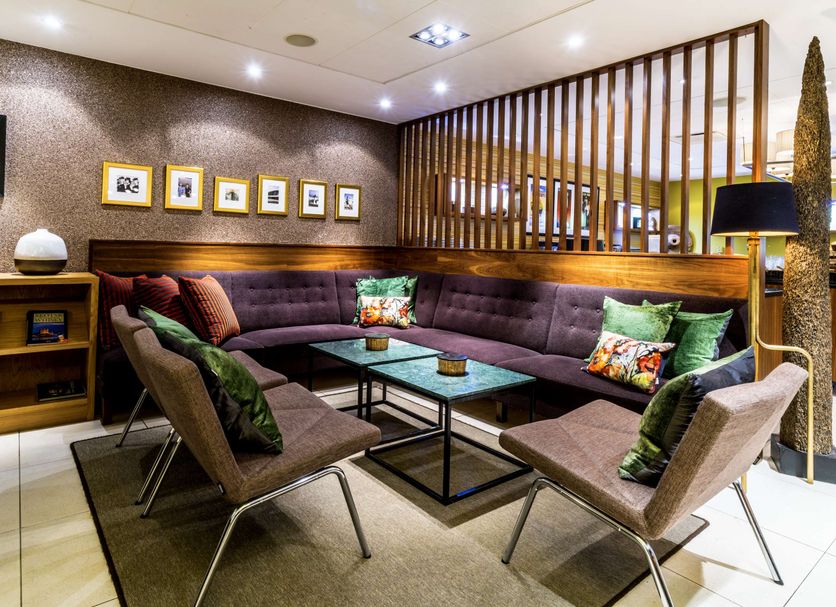 Lounge Photo