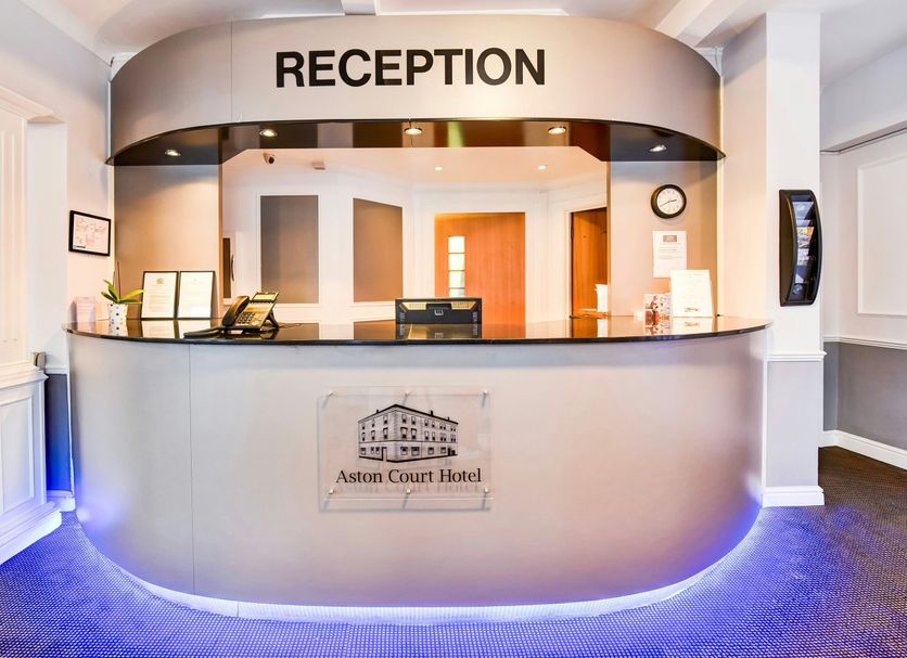 Front desk Photo